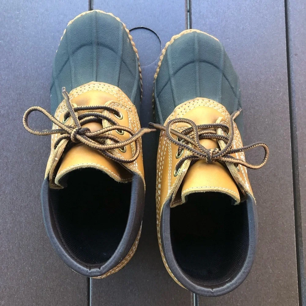 Soggs Thinsulate Brown Duck Boots Item# F0797T Size 8